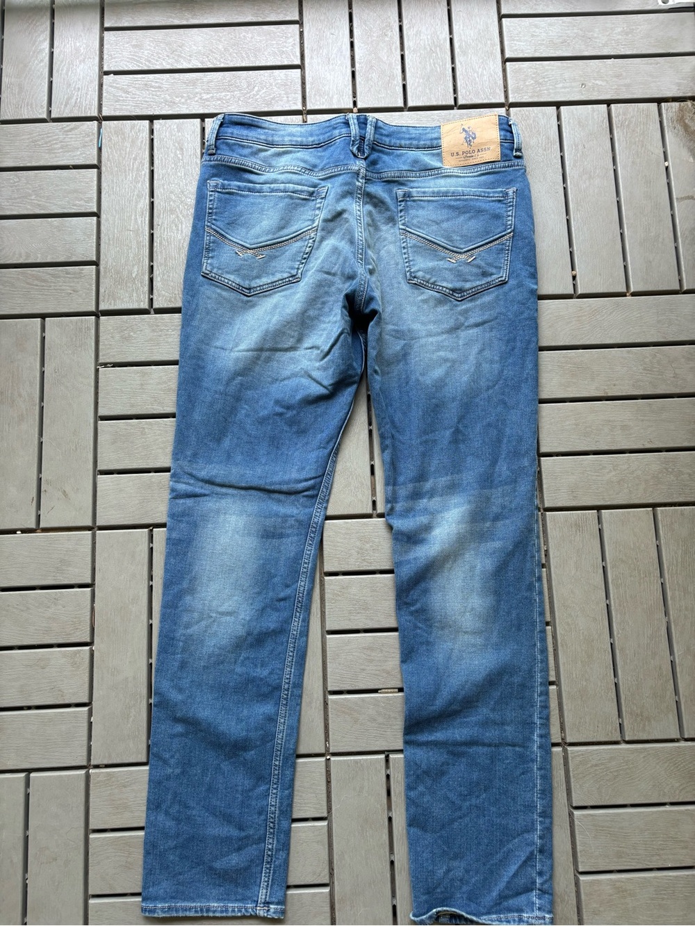 U.S. Polo Assn. Men's Medium Blue Straight-Leg Jeans